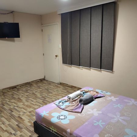 Hostal Avanza Cali Bagian luar foto