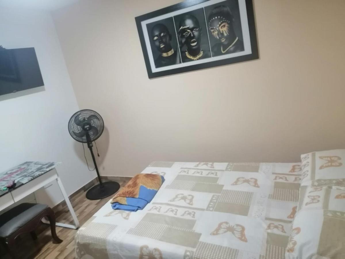 Hostal Avanza Cali Bagian luar foto