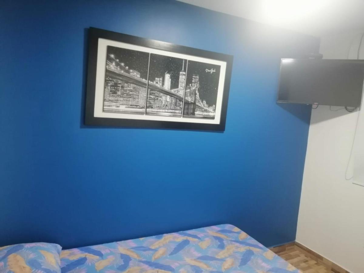 Hostal Avanza Cali Bagian luar foto
