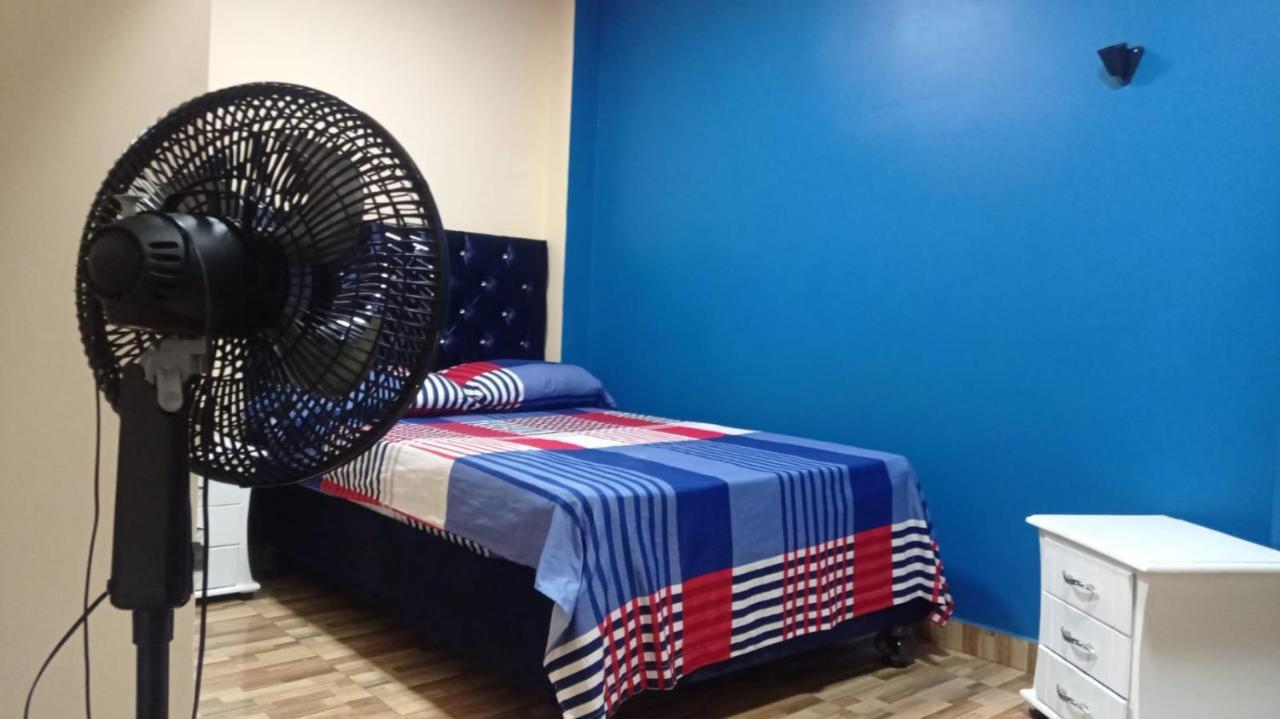 Hostal Avanza Cali Bagian luar foto
