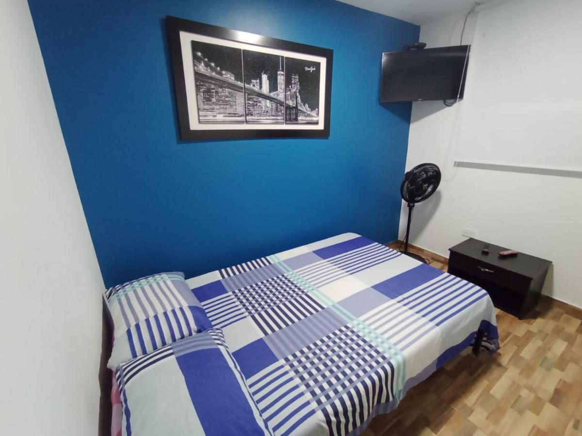 Hostal Avanza Cali Bagian luar foto