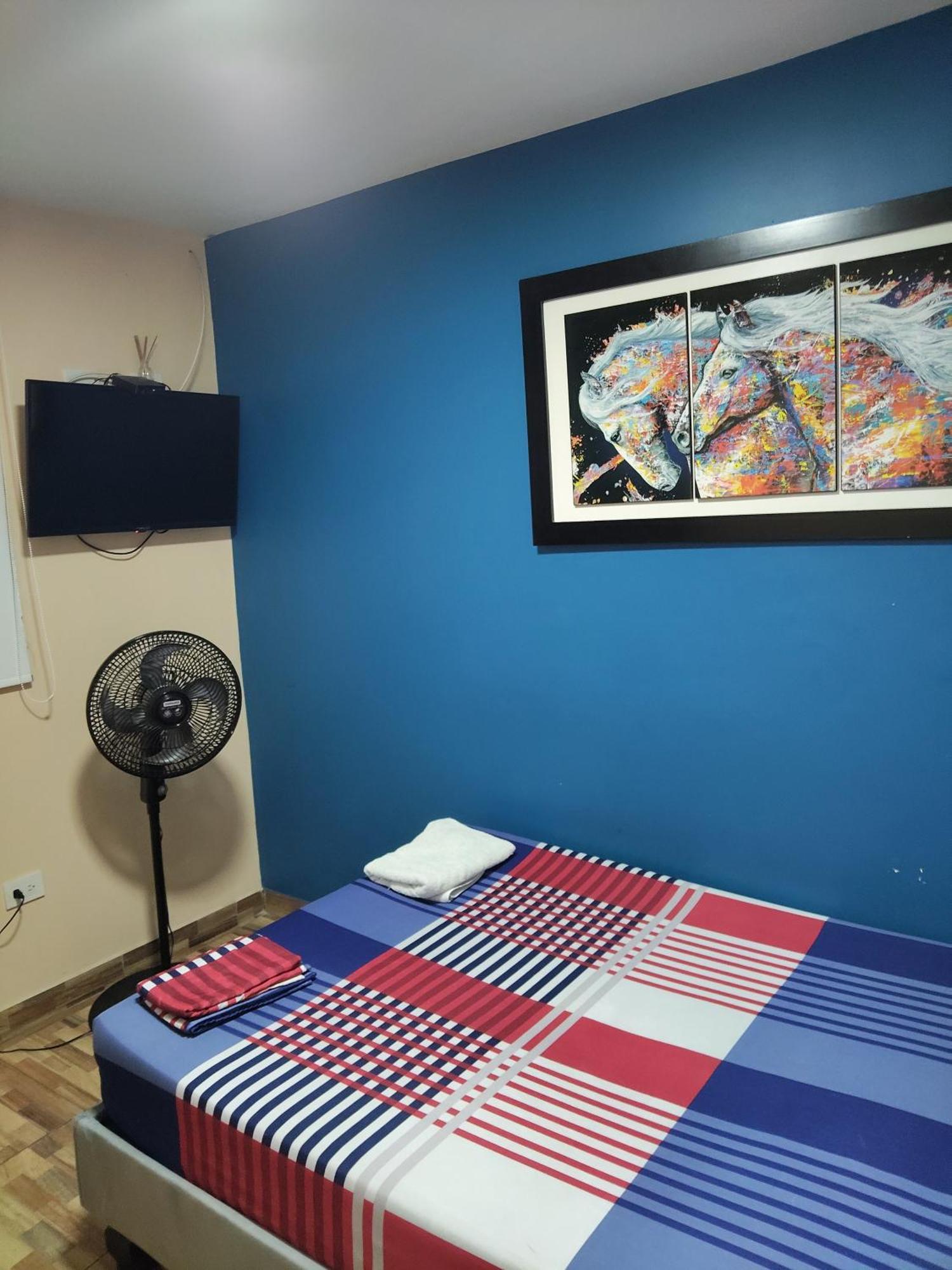 Hostal Avanza Cali Bagian luar foto