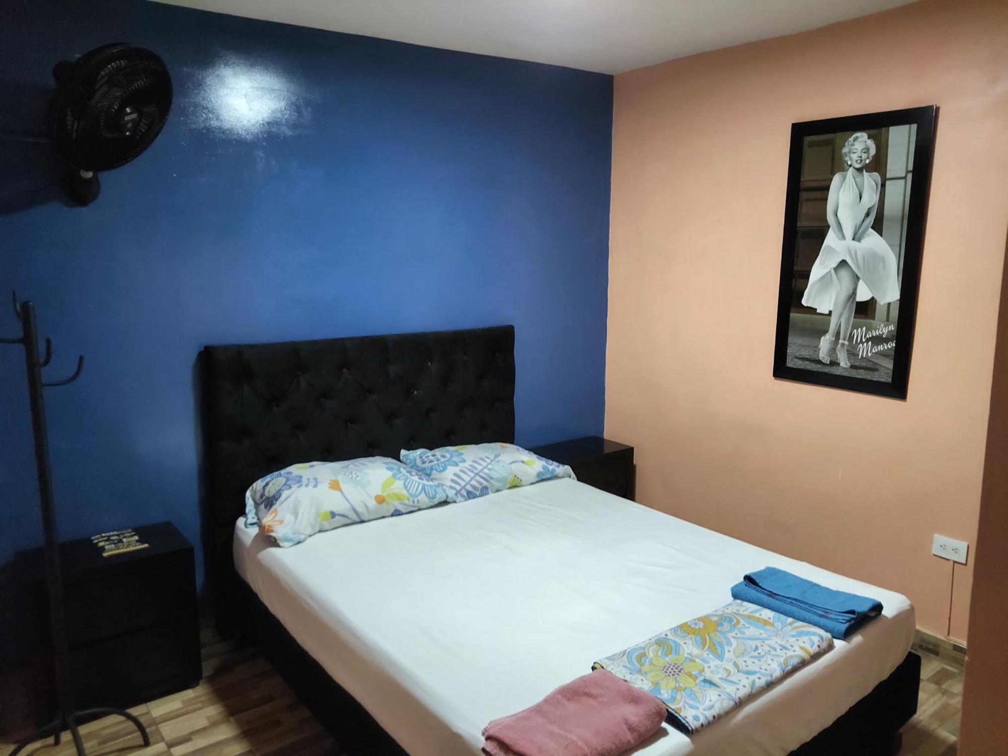 Hostal Avanza Cali Bagian luar foto